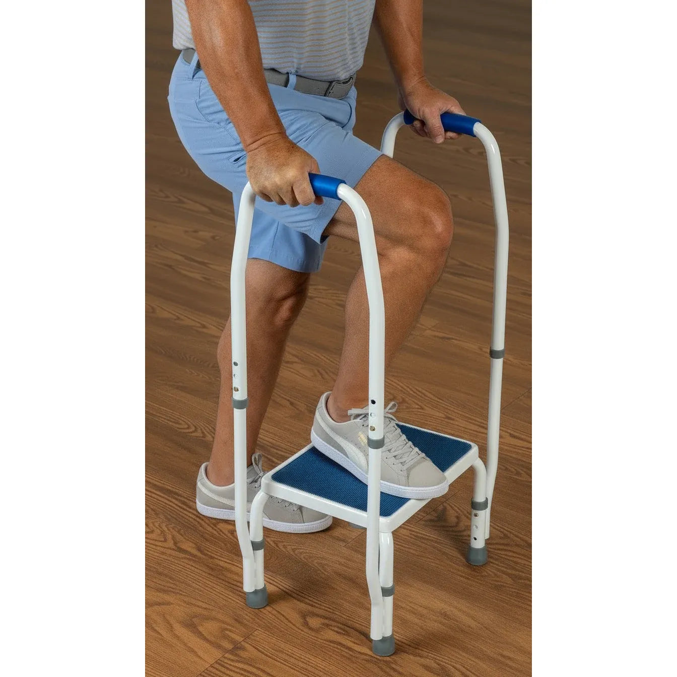 AdjustaStep DoubleSafe Deluxe Step Stool with Dual Handrail - Weight Capcity 300lb and 750lb