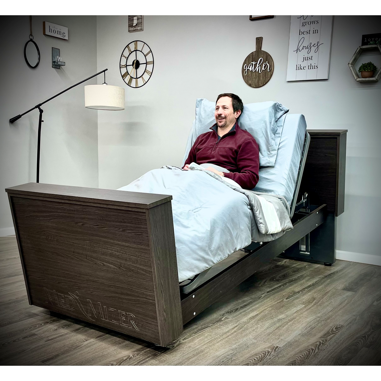 SelectCare Bed by Med-Mizer