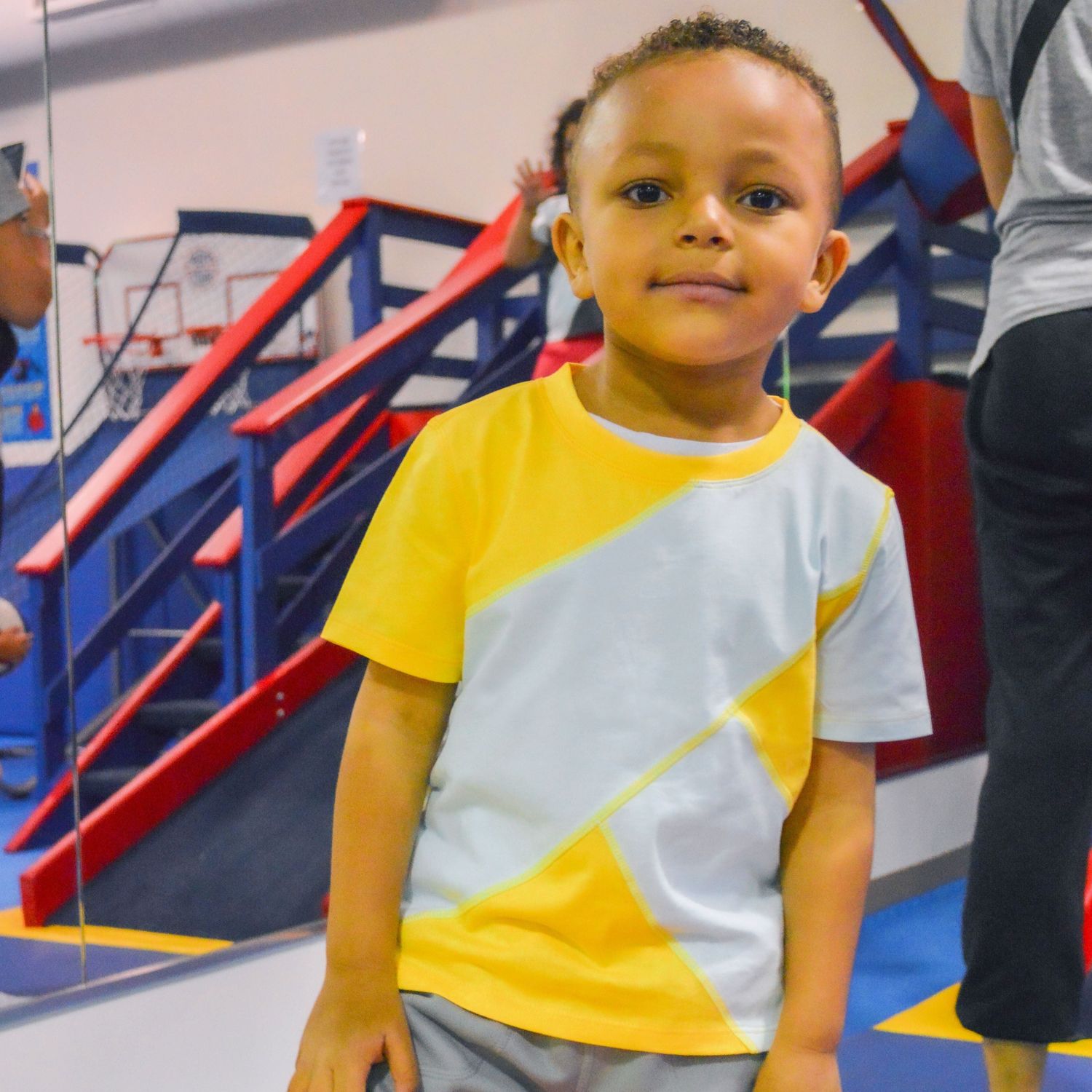 Sensory Friendly Cotton T-Shirt by Sense-ational You – Tagless Seamless Everyday Sensory Tee for Kids