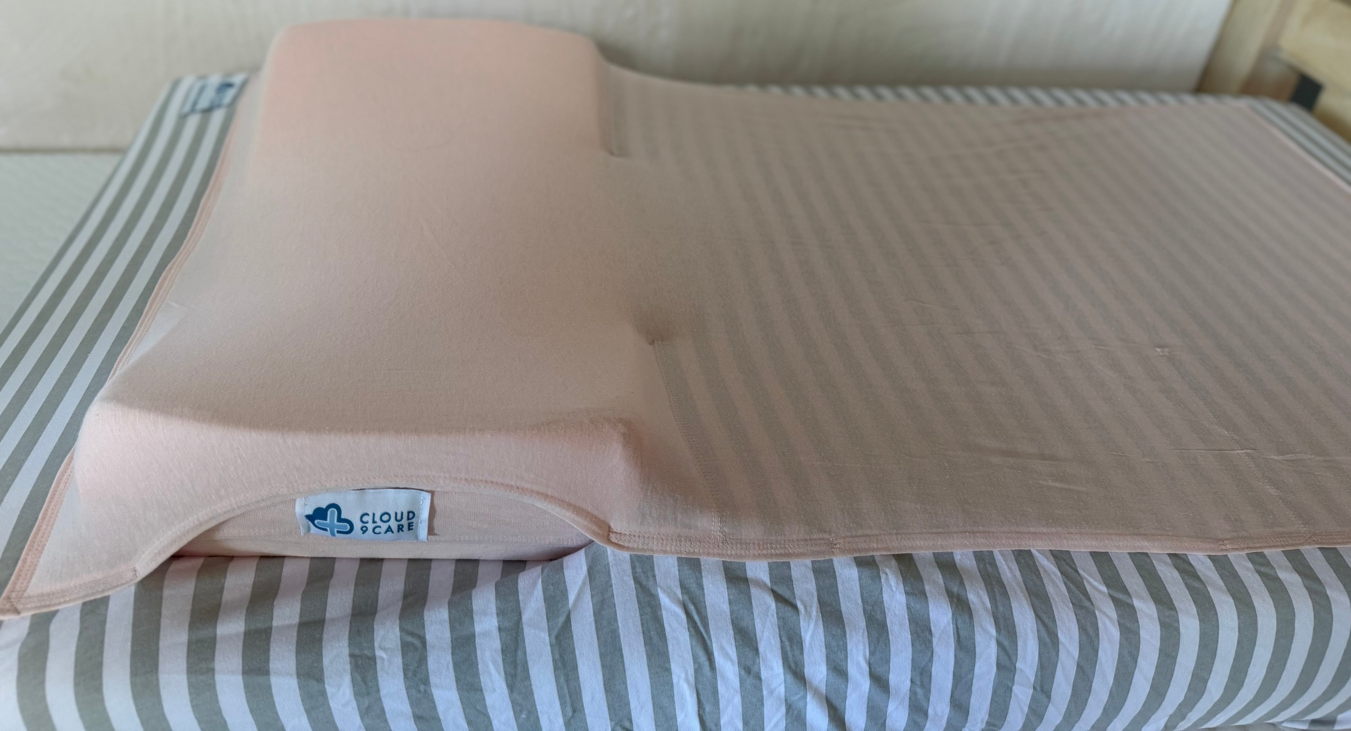 Cloud 9 Care Non-Shift Support Pediatric Sheet by Cloud 9 Care – Crib Sheet System with Support Wedges