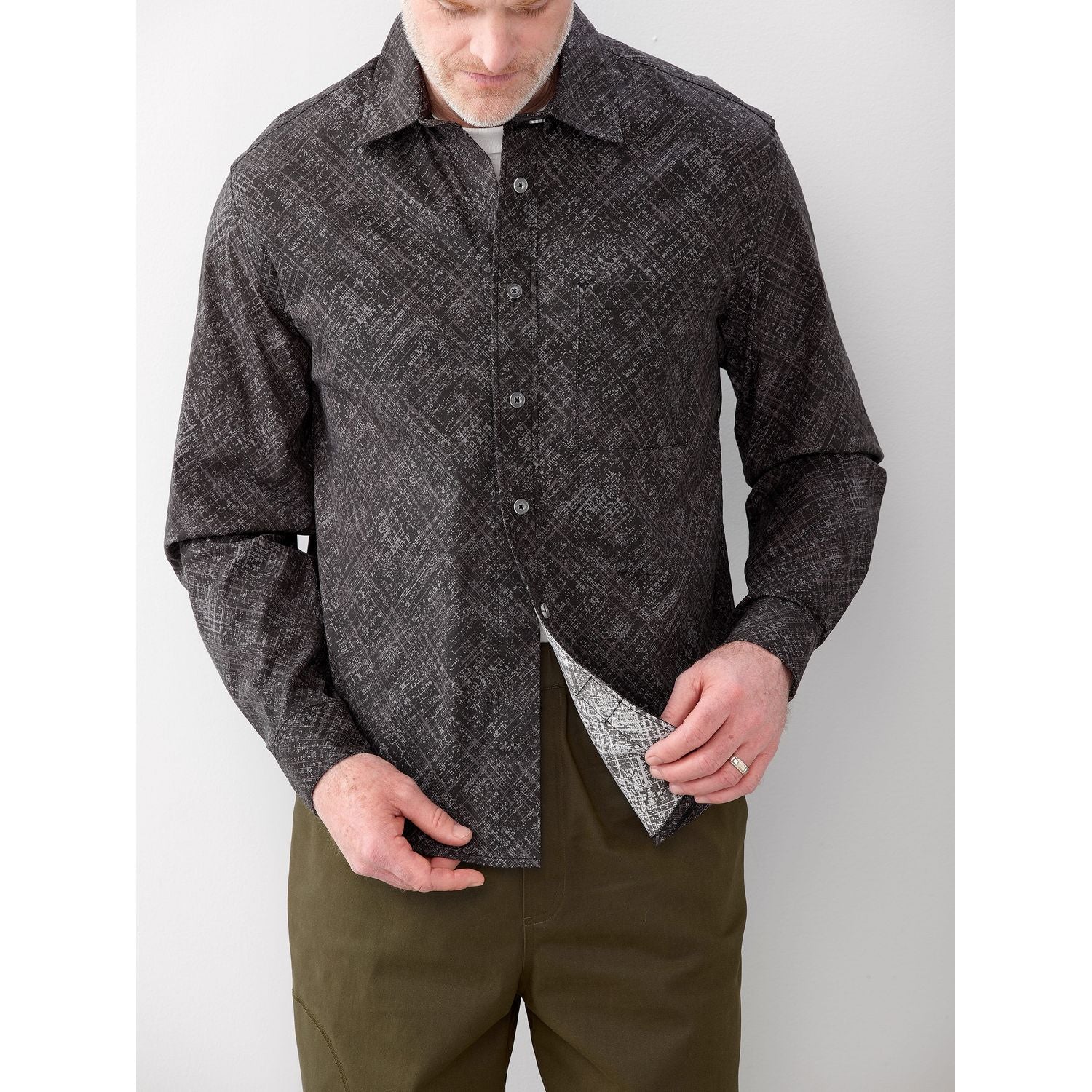 Men's Self Dressing Magnetic Buttons Dress Shirt