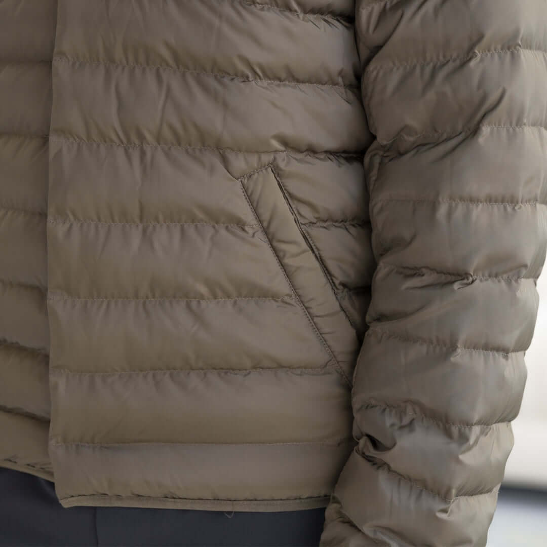 Weatherproof x MagnaReady Magnetic Front Water-Resistant Puffer Jacket in Olive