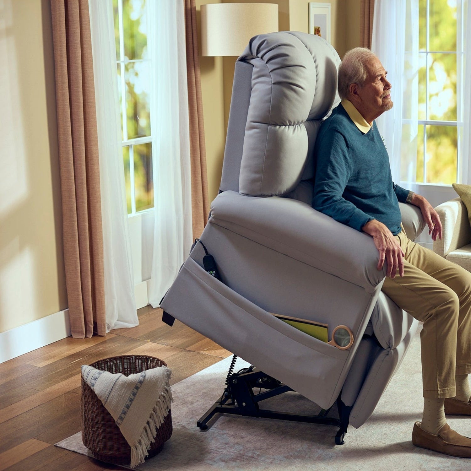 Infinite Position Lift Chairs