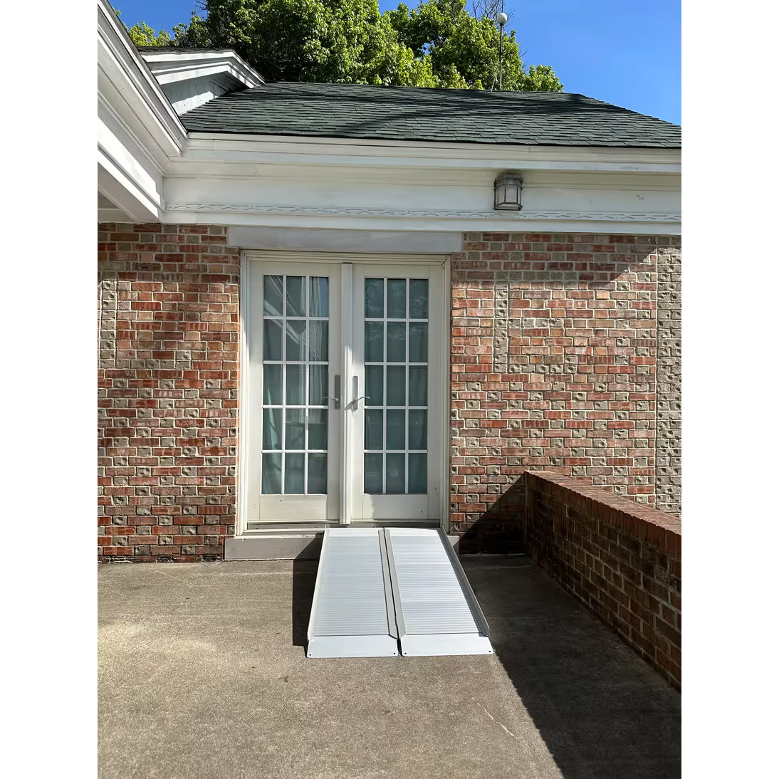 AlumiLite HD Folding Curb Ramp