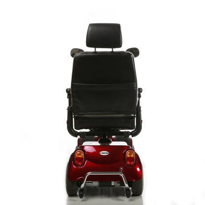 Pioneer 4: Sturdy 4-Wheel Scooter