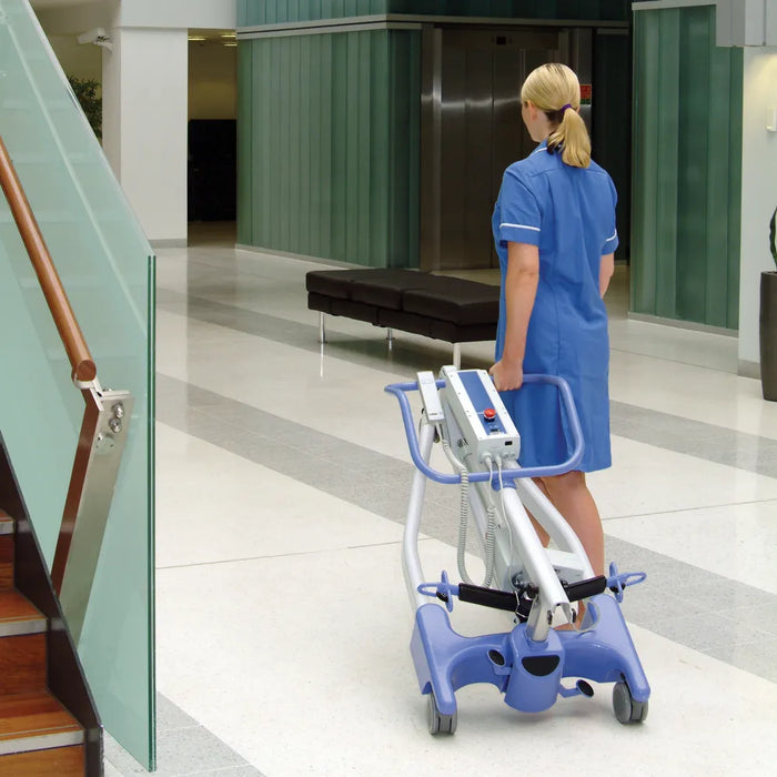 Hoyer Advance® Passive lift with a 340 lb. safe working load