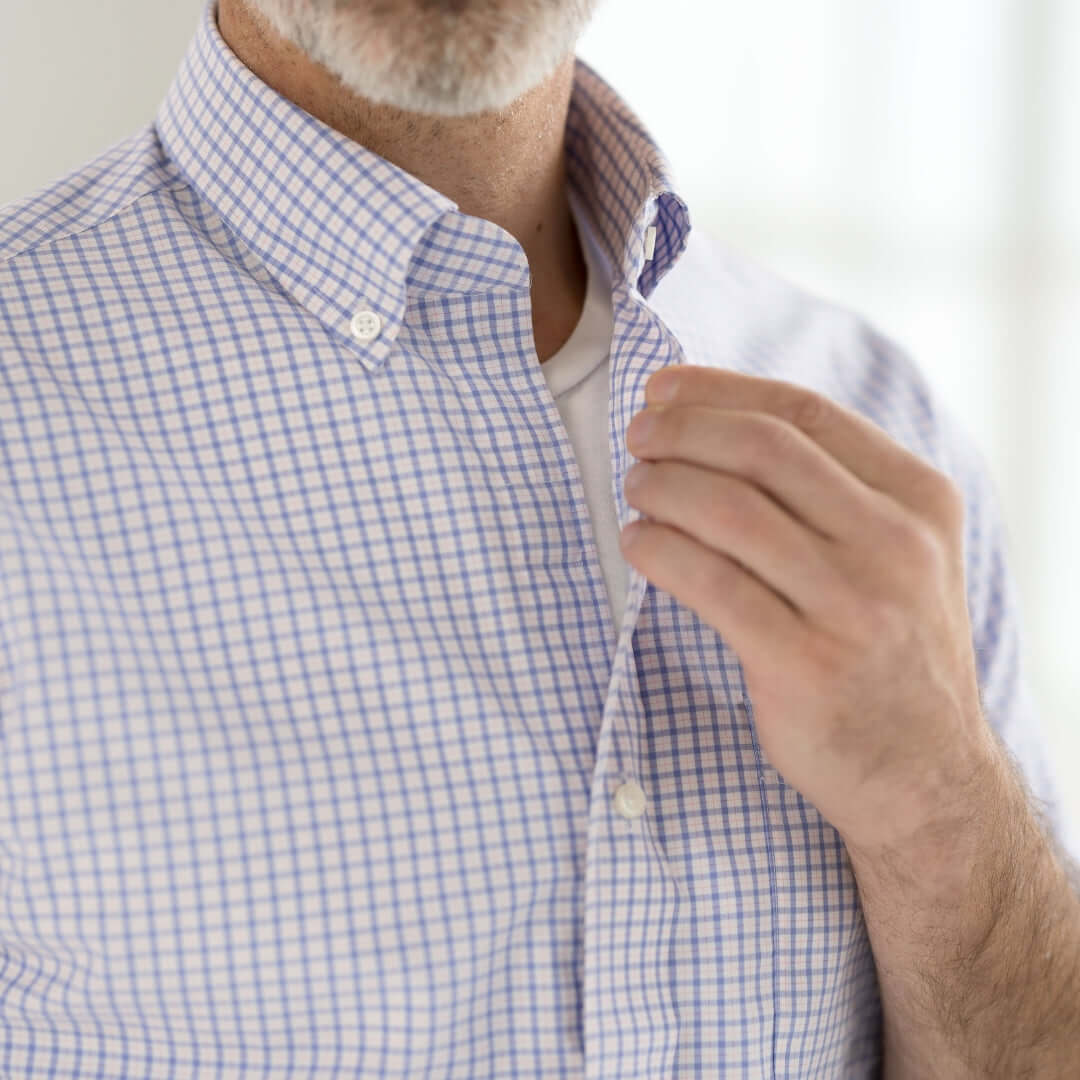 adaptive magnetic shirt for limited dexterity dressing
