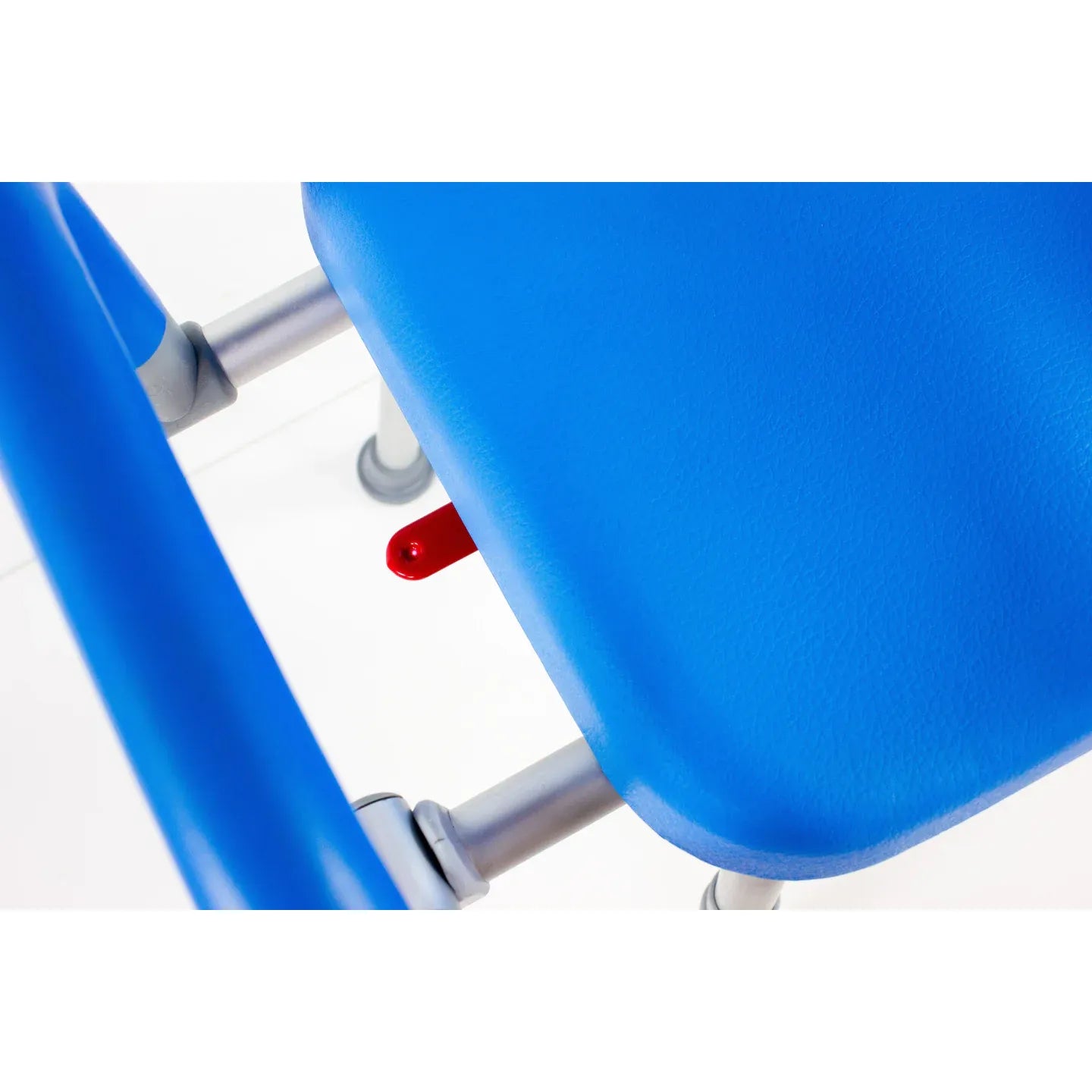 Revolution Swivel Shower Chair